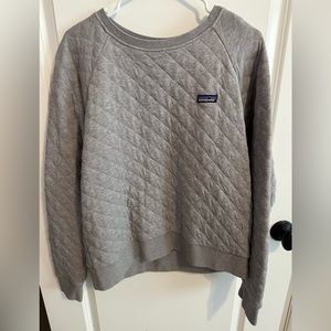 Women’s XL Patagonia Quilted Crewneck